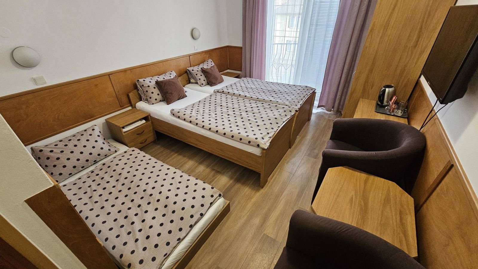 Penzión Magnólia Trenčín – Doppelzimmer – Zustellbett